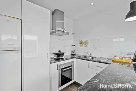 Property photo of 4/14 Willow Avenue Kingston TAS 7050