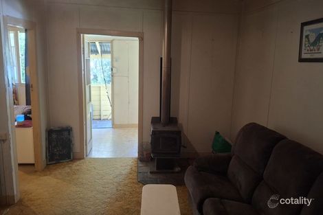 Property photo of 3892 Esk Hampton Road Ravensbourne QLD 4352