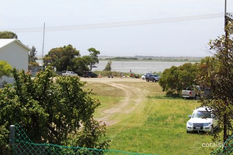 Property photo of 48 Sidney Parade Hindmarsh Island SA 5214