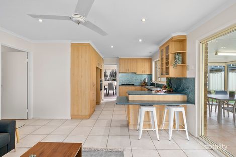 Property photo of 31 Parkview Crescent Jerrabomberra NSW 2619