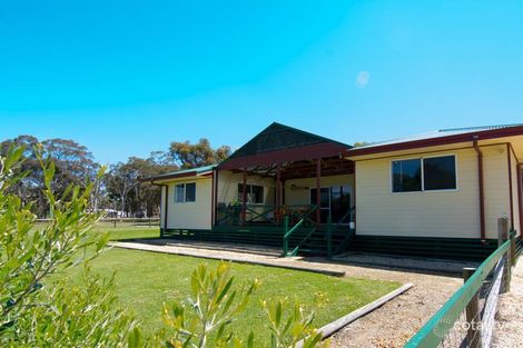 1240 Carbarup Rd, Kendenup, WA 6323