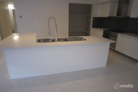Property photo of 36 Spectrum Way Coburg North VIC 3058
