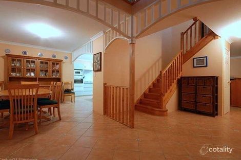 Property photo of 4 Bourke View Jane Brook WA 6056