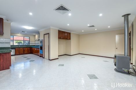 Property photo of 4 Machin Place Beckenham WA 6107