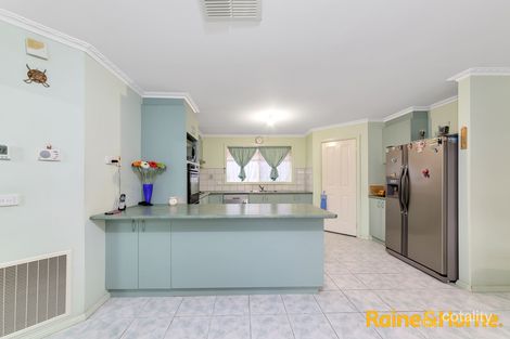 Property photo of 11 Maude Court Narre Warren VIC 3805