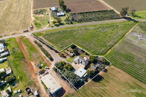 Property photo of 90 Sunnycliffs Crescent Red Cliffs VIC 3496