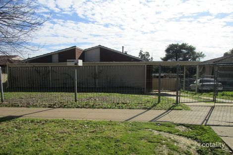 Property photo of 13 Poulton Street Ashmont NSW 2650