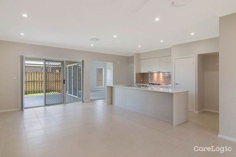 Property photo of 15 Barr Promenade Thornton NSW 2322