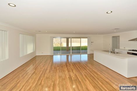 Property photo of 76 Northport Boulevard Wannanup WA 6210
