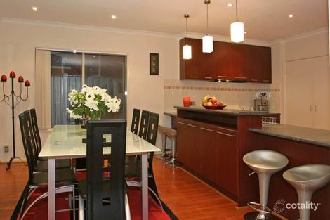 Property photo of 7 Honeyeater Grove Narre Warren VIC 3805