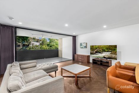 Property photo of 15 Priory Street Indooroopilly QLD 4068