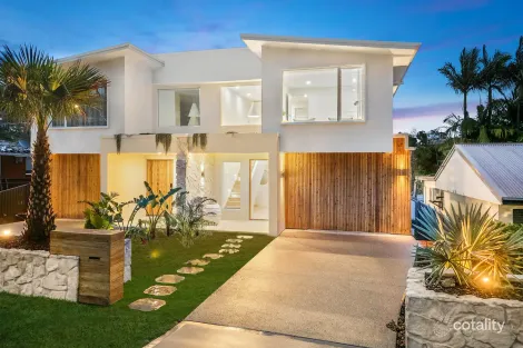 Property photo of 8 Bellbird Avenue Terrigal NSW 2260