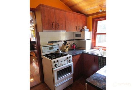 Property photo of 11 Myrtle Grove Tecoma VIC 3160