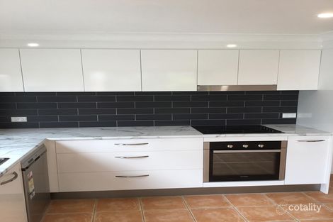 Property photo of 28 Foothill Street Elanora QLD 4221