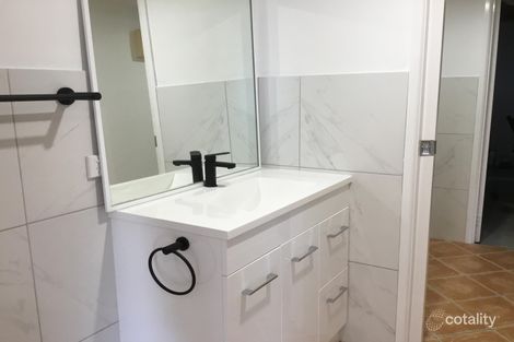 Property photo of 28 Foothill Street Elanora QLD 4221