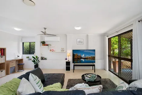 Property photo of 5 Petunia Court Eagleby QLD 4207