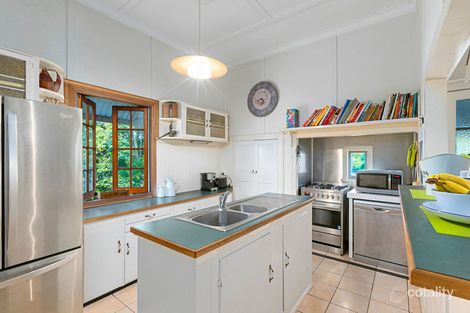 Property photo of 4 Chandos Street Wynnum West QLD 4178