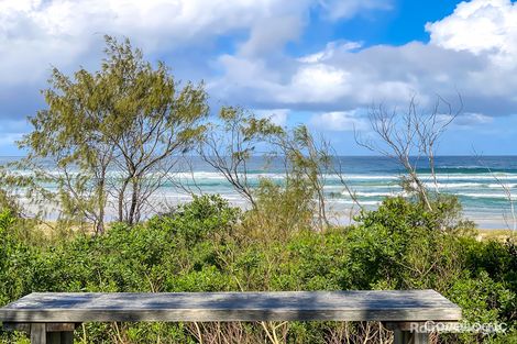 Property photo of 20 Surfside Crescent Pottsville NSW 2489