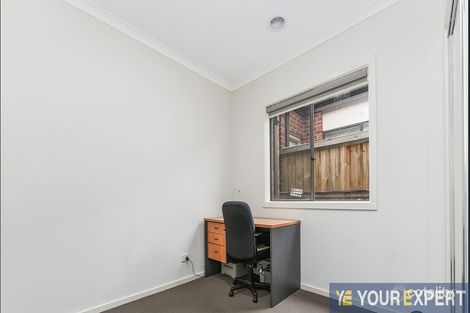 Property photo of 2 Aspire Avenue Clyde North VIC 3978