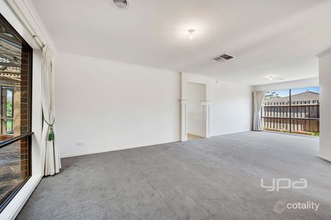 Property photo of 4 Thompson Crescent Roxburgh Park VIC 3064