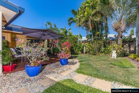 Property photo of 2 Helsdon Close Clifton Beach QLD 4879