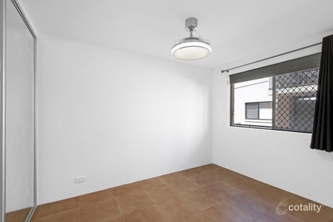 Property photo of 2/13 Britannia Avenue Broadbeach QLD 4218