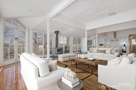 15 Garibaldi St, Armidale, NSW 2350