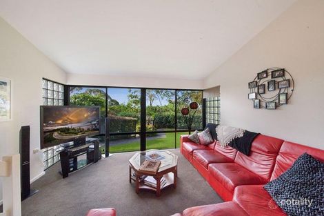 Property photo of 31 Hillside Drive Berkeley Vale NSW 2261