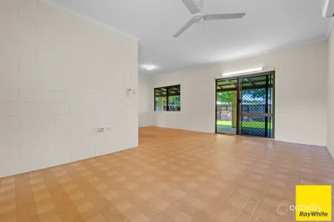 Property photo of 10 Ulambi Close White Rock QLD 4868