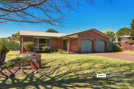 40 Ballin Dr, Centenary Heights, QLD 4350