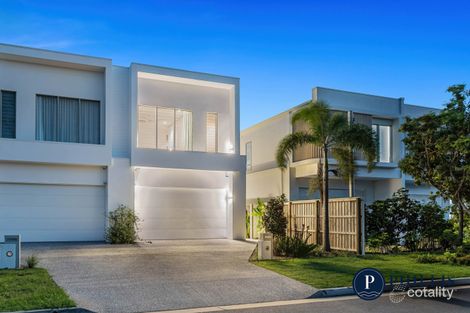 10 Mallard Ave, Paradise Point, QLD 4216