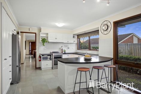Property photo of 14 Camira Court Grovedale VIC 3216