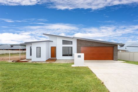 7 Barossa St, Estella, NSW 2650