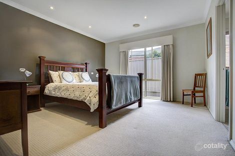 Property photo of 6 Kelle Court West Wodonga VIC 3690