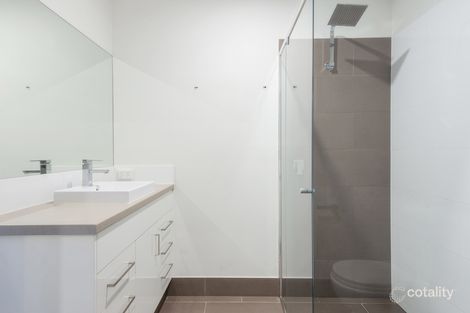 Property photo of 29 Chinaberry Crescent Upper Coomera QLD 4209