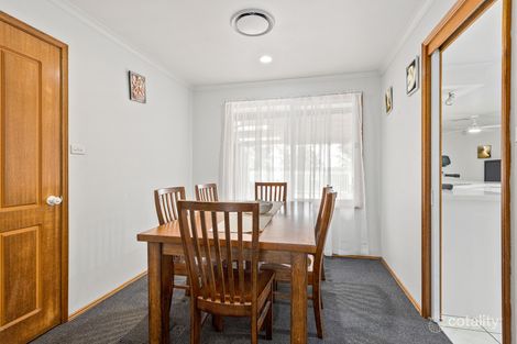 Property photo of 51 Daintree Drive Albion Park NSW 2527