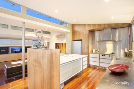 Property photo of 2/98 Railway Place West Melbourne VIC 3003