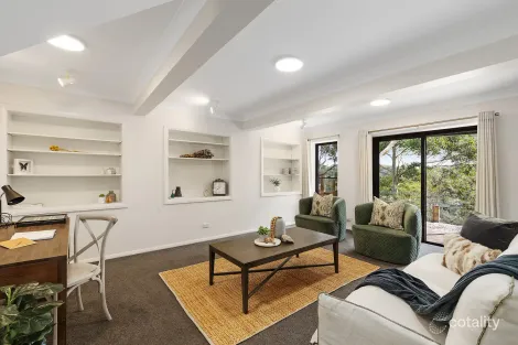 Property photo of 47 Evelyn Crescent Berowra Heights NSW 2082
