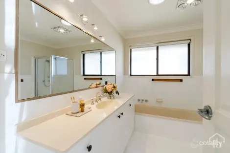 Property photo of 68 Terranora Road Banora Point NSW 2486