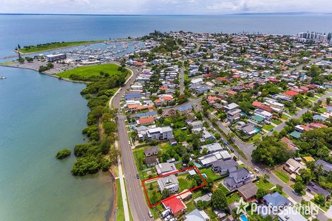 Property photo of 34 Oyster Point Esplanade Scarborough QLD 4020