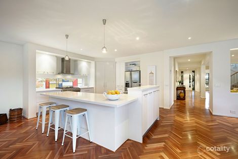 Property photo of 33 Hastings Road Hawthorn East VIC 3123