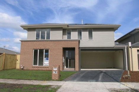 Property photo of 2 Moondarra Drive Berwick VIC 3806