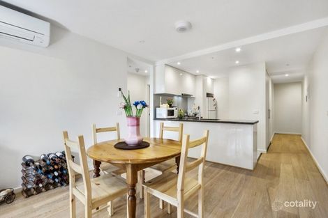 Property photo of 8/98-100 Carrington Road Box Hill VIC 3128
