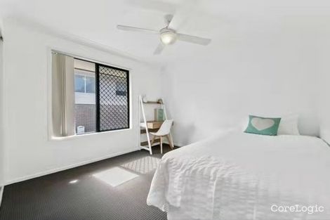 Property photo of 38 Greenmount Avenue Holland Park QLD 4121