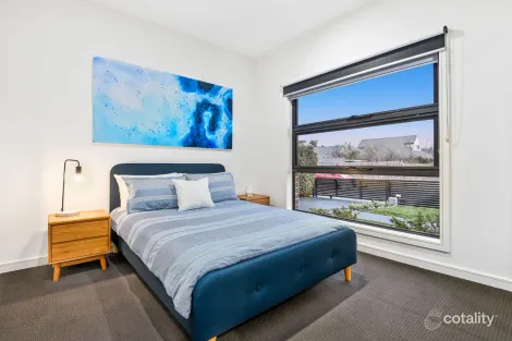 Property photo of 15 Dunvegan Crescent Dandenong VIC 3175