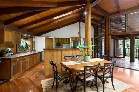 Property photo of 14 Barronview Drive Freshwater QLD 4870