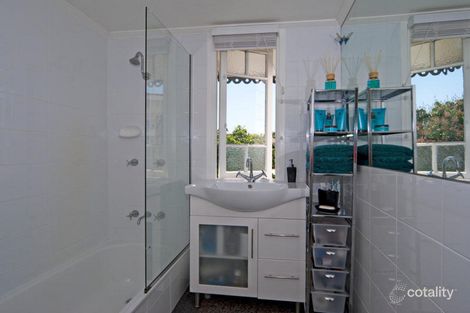 Property photo of 56 Blackall Street Basin Pocket QLD 4305