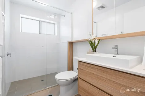 Property photo of 206/13 Rawlinson Street Murarrie QLD 4172