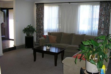 Property photo of 5 Parma Crescent St Helens Park NSW 2560