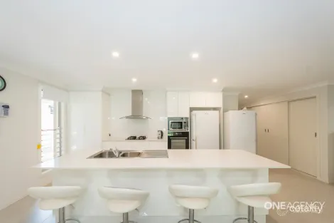 Property photo of 4 Echo Drive Harrington NSW 2427